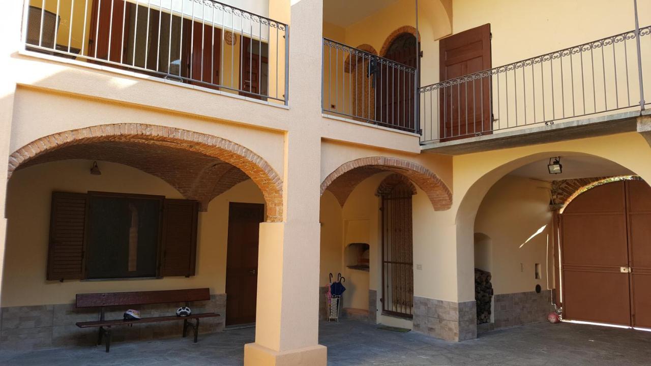 مبيت وإفطار Montalto Dora La Taverna Di Tony المظهر الخارجي الصورة