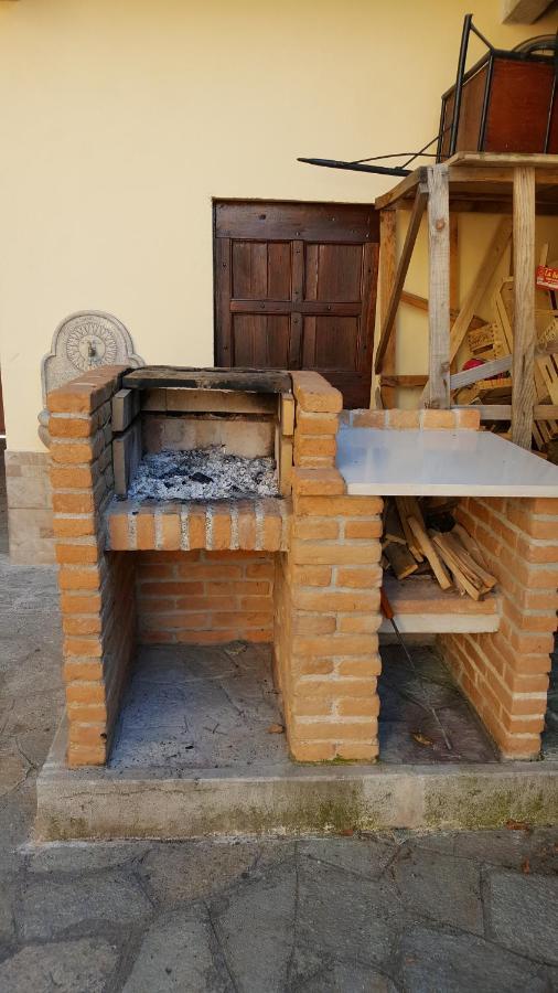 مبيت وإفطار Montalto Dora La Taverna Di Tony المظهر الخارجي الصورة