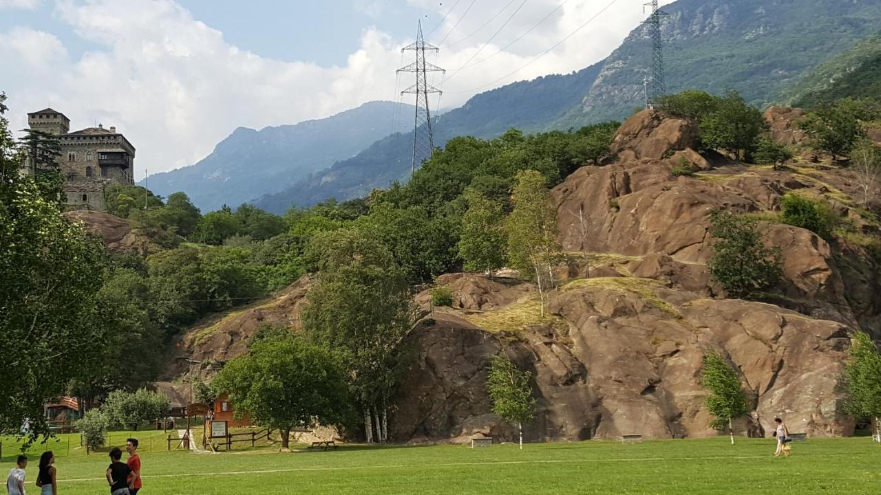 مبيت وإفطار Montalto Dora La Taverna Di Tony المظهر الخارجي الصورة